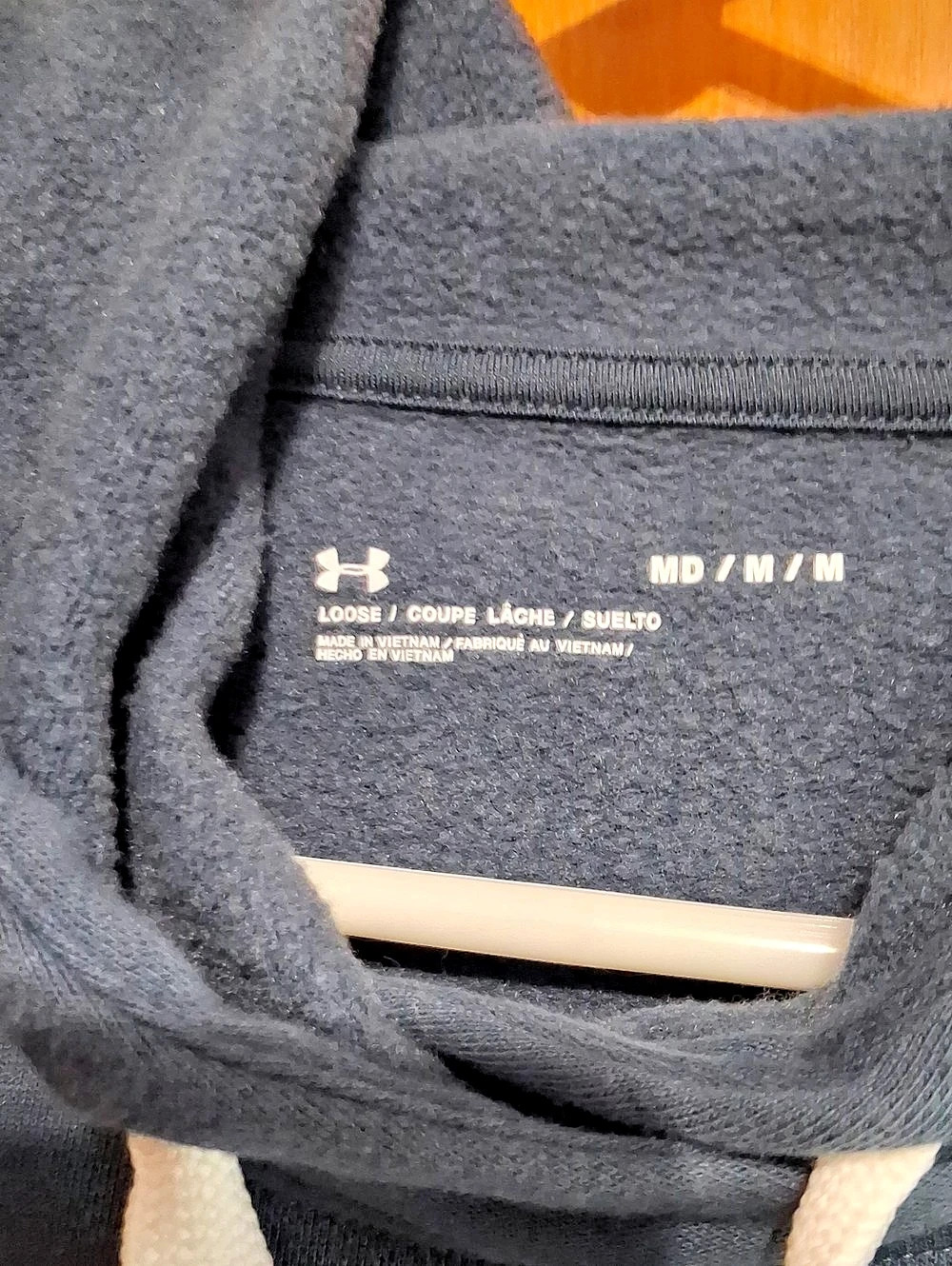 Under Armour Men's Hoodie Blue Size Medium Like New - Picture 3 of 4